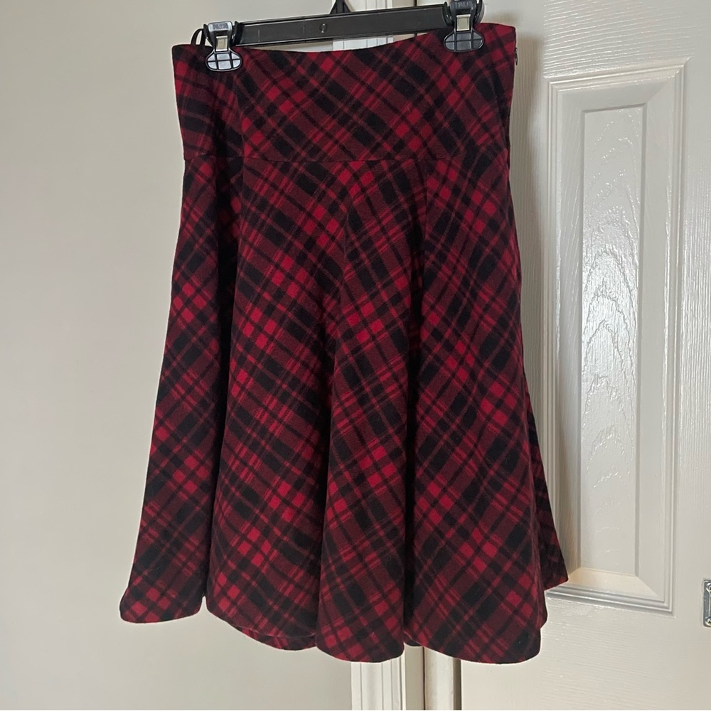 Lauren Ralph lauren red plaid wool blend skirt size 2
